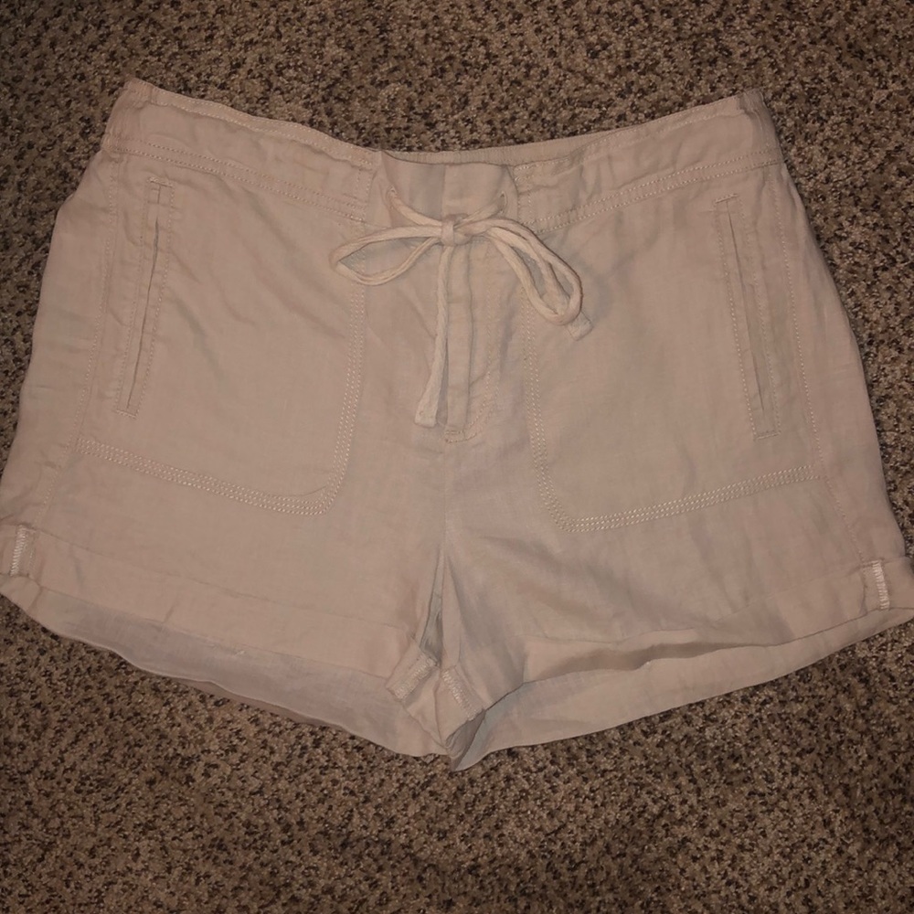 Lou & Grey 100% linen shorts